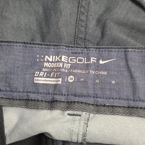 Nike Golf Shorts - Picture 3 of 5